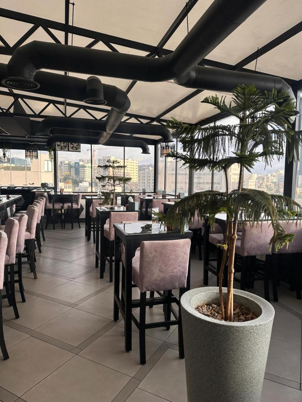 Post Hotel عمان المظهر الخارجي الصورة