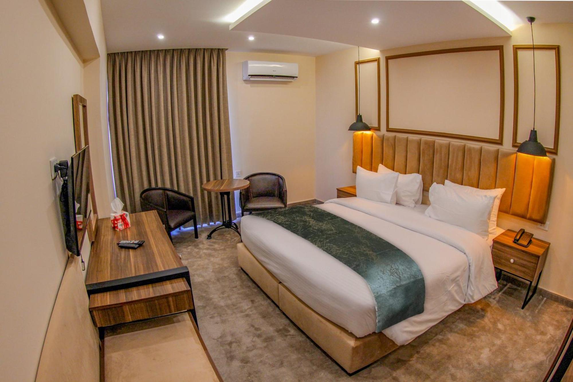 Post Hotel عمان المظهر الخارجي الصورة